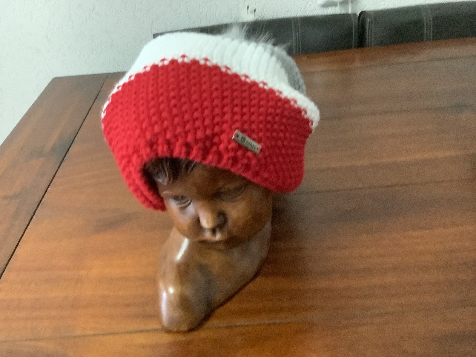 Muts.    Rood/ Wit/ Grijs.    Nieuw!!, Verzenden, Nieuw, Muts