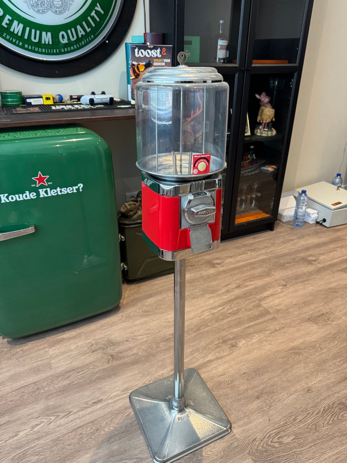Vintage Beaver kauwgomballenautomaat op orig beaver voet, Ophalen of Verzenden, Gebruikt