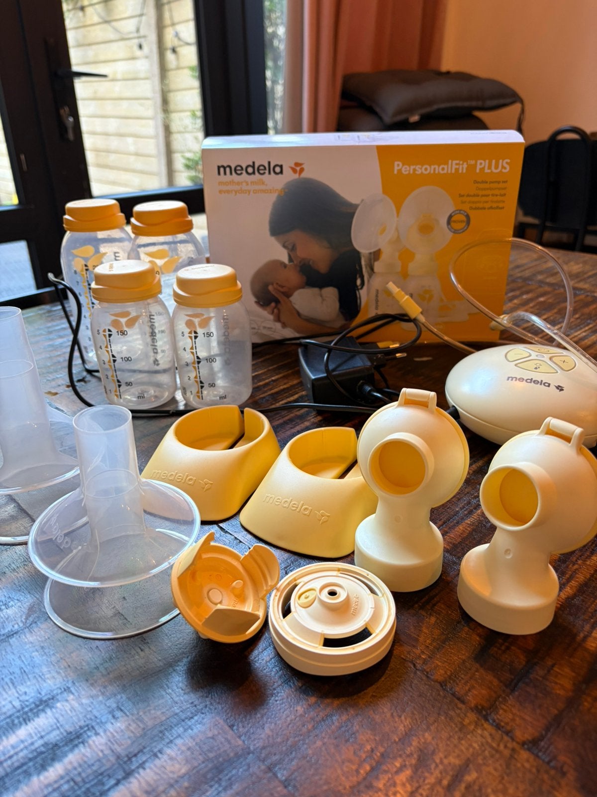 Medela swing maxi - mobiele kolf, Kinderen en Baby's, Babyvoeding en Toebehoren, Ophalen, Medela, Borstkolf, Zo goed als nieuw