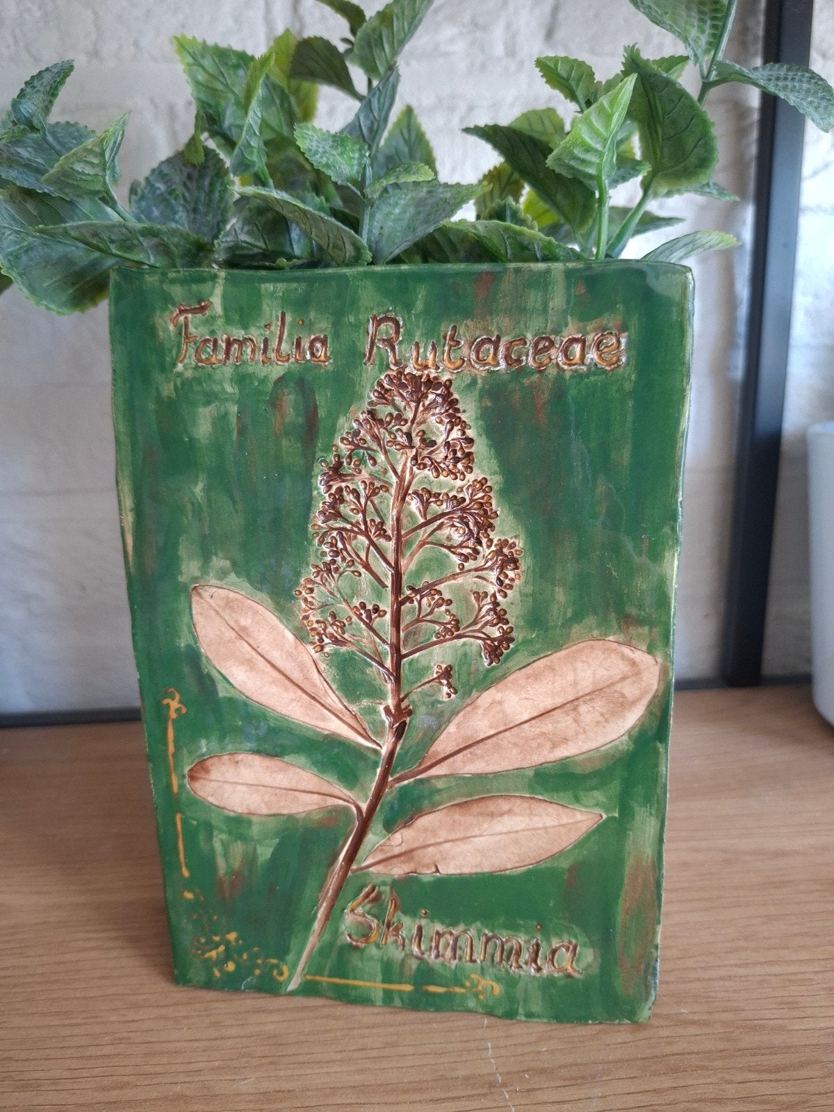 Keramieken vaas/plantenpot in boekvorm - uniek design, Ophalen of Verzenden