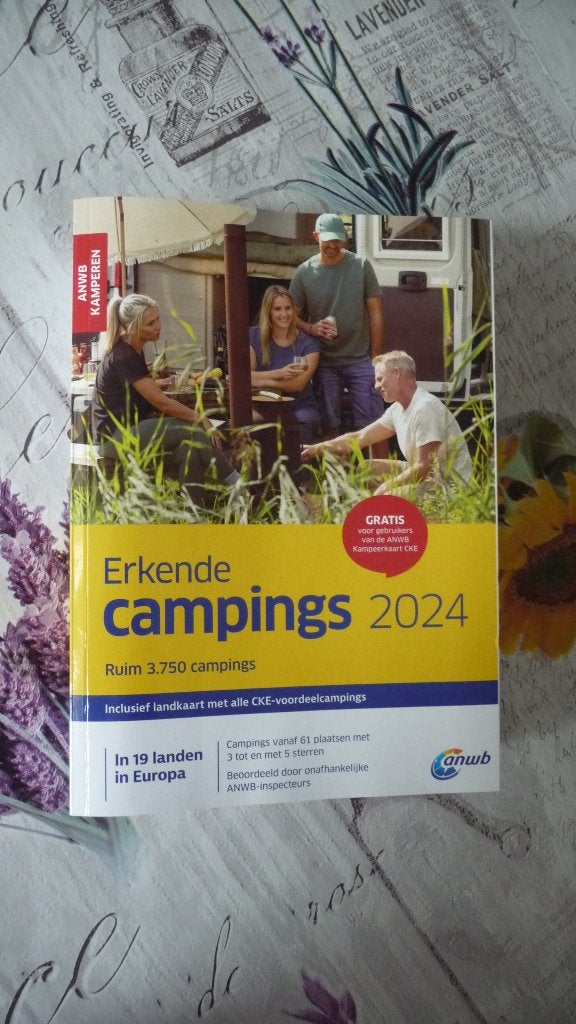 Erkende Campings in Europa, Ophalen of Verzenden, Zo goed als nieuw, ANWB