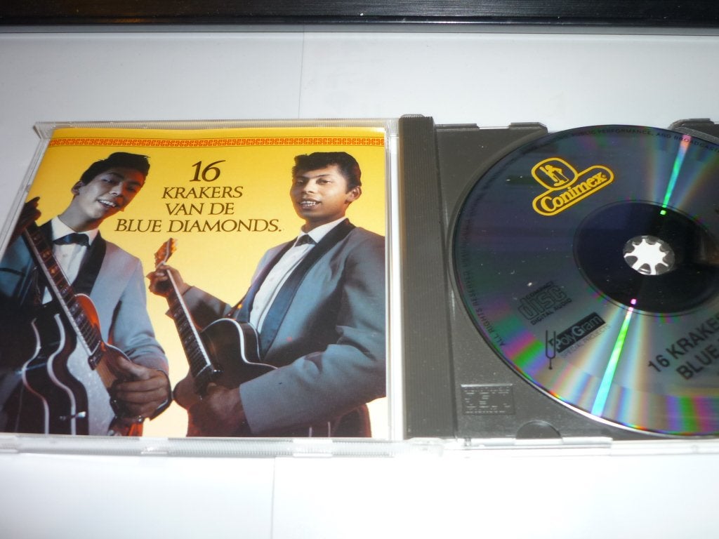 The Blue Diamonds - 16 Krakers van de Blue Diamonds CD, Inclusief doosje, Ophalen of Verzenden, Zo goed als nieuw, Verzamelalbum