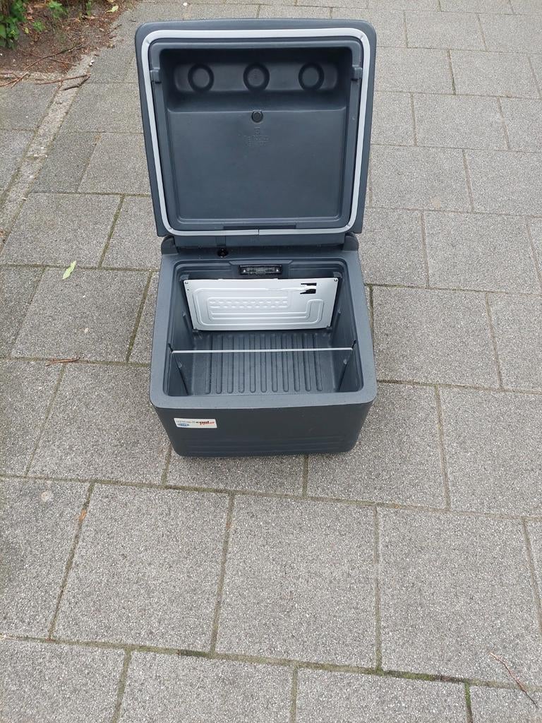 Vragtwagen  compressor koelbox op 12v 24v, Ophalen of Verzenden