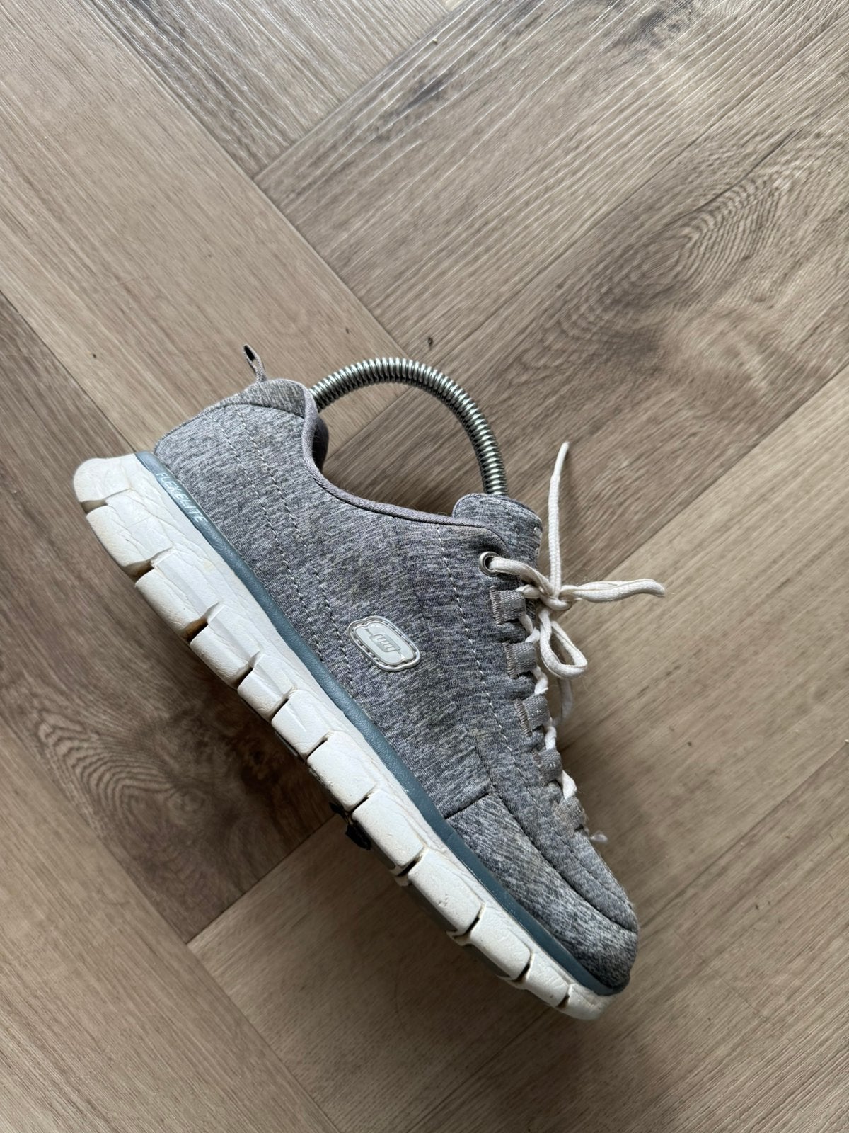 Skechers sneakers grey 38, Ophalen of Verzenden, Gedragen