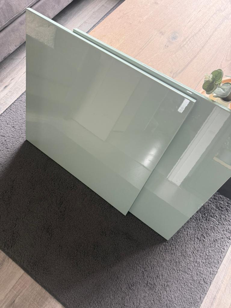 Ikea Besta fronts. Hoogglans mint groen., Ophalen, Zo goed als nieuw
