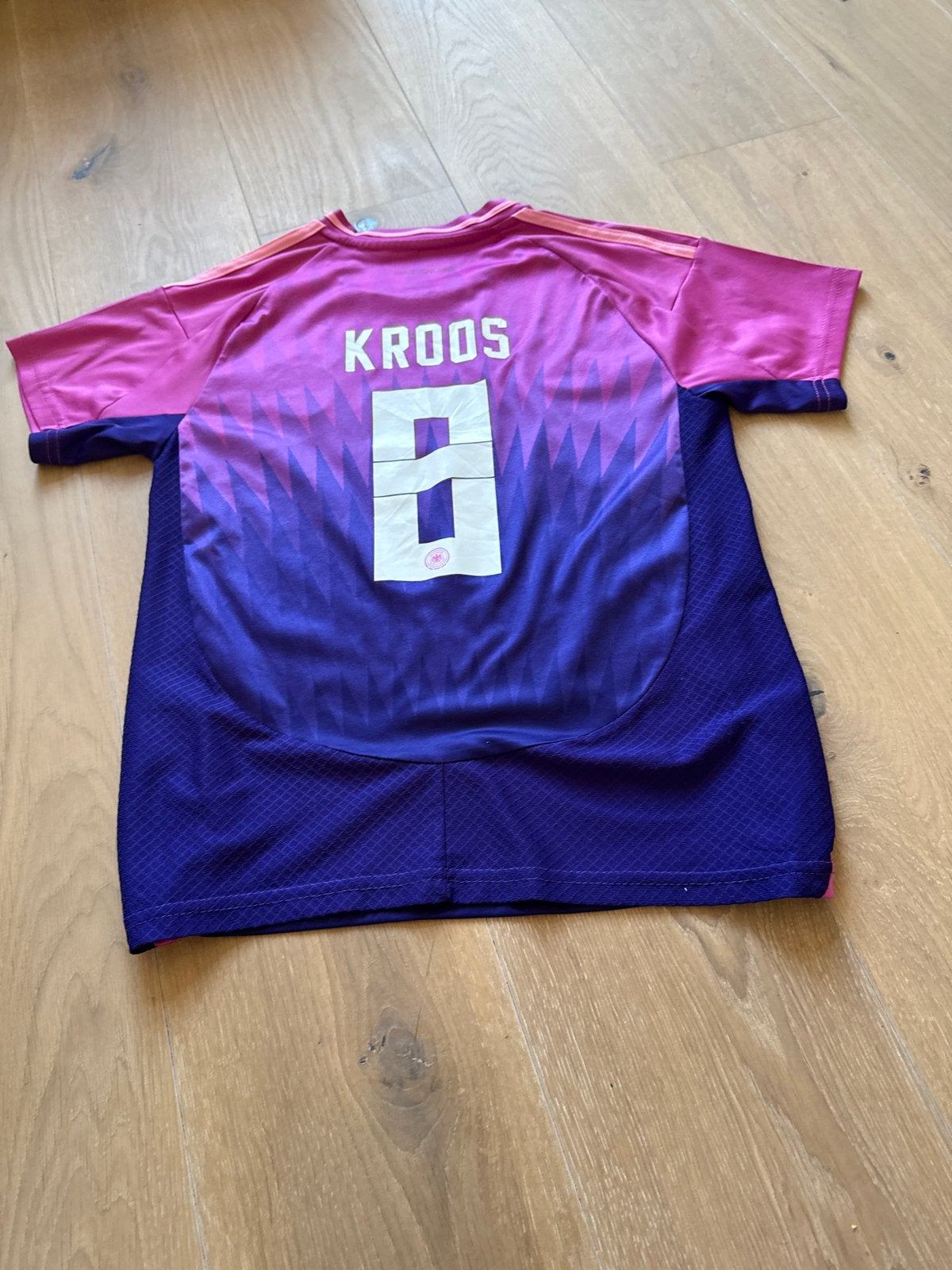 Duitsland Thuisshirt Kroos #8 - Roze/Paars, Ophalen, Zo goed als nieuw, Overige maten, Roze