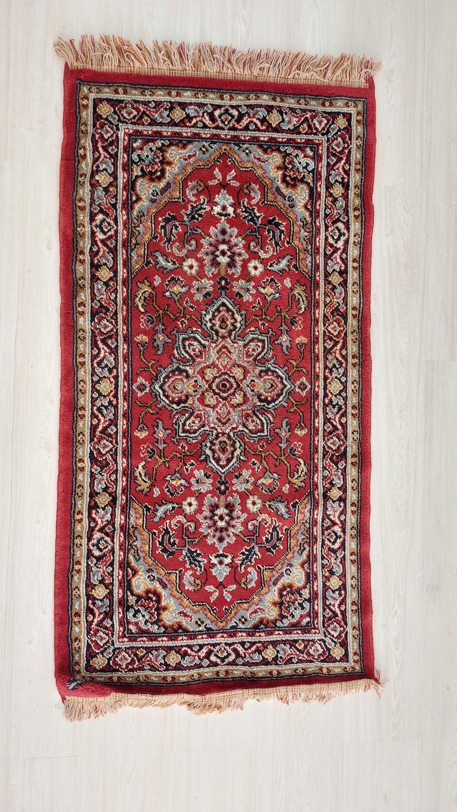 Rood Oosters Tapijt - Klassiek Design, Gebruikt, 100 tot 150 cm, Rood, Oosters, Klassiek
