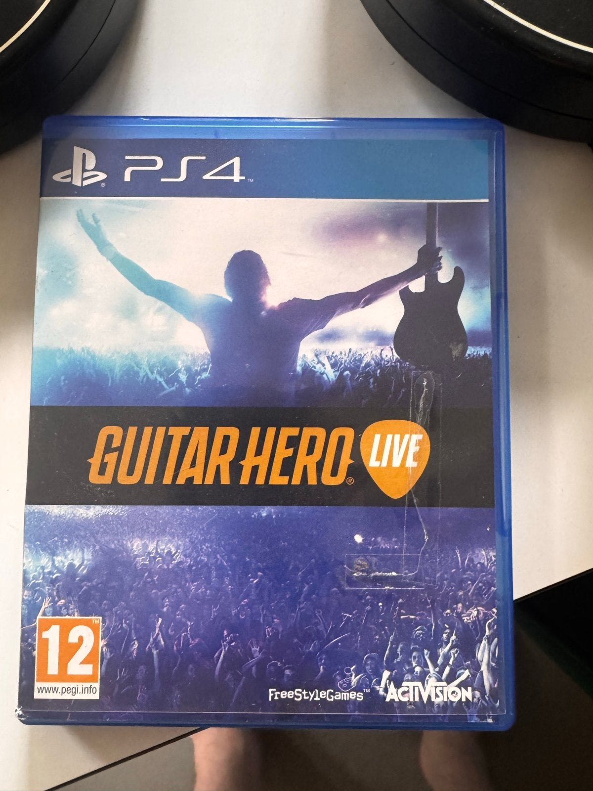 Guitar Hero Live PS4 met 2 gitaren, Spelcomputers en Games, Muziek, Gebruikt, 2 spelers, Ophalen of Verzenden