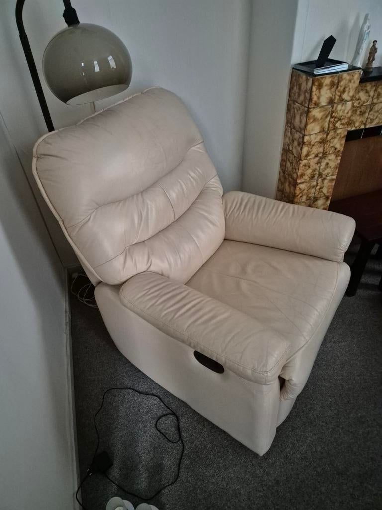 Mooie relax stoel, Huis en Inrichting, Ophalen, Zo goed als nieuw, 50 tot 75 cm