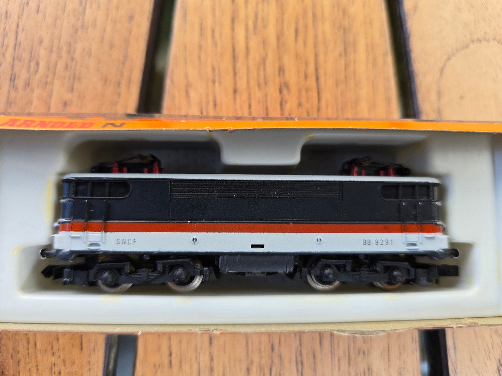 Arnold 2481 SNCF BB 9291 Locomotief Spoor N, Arnold, Ophalen of Verzenden, Zo goed als nieuw, Gelijkstroom