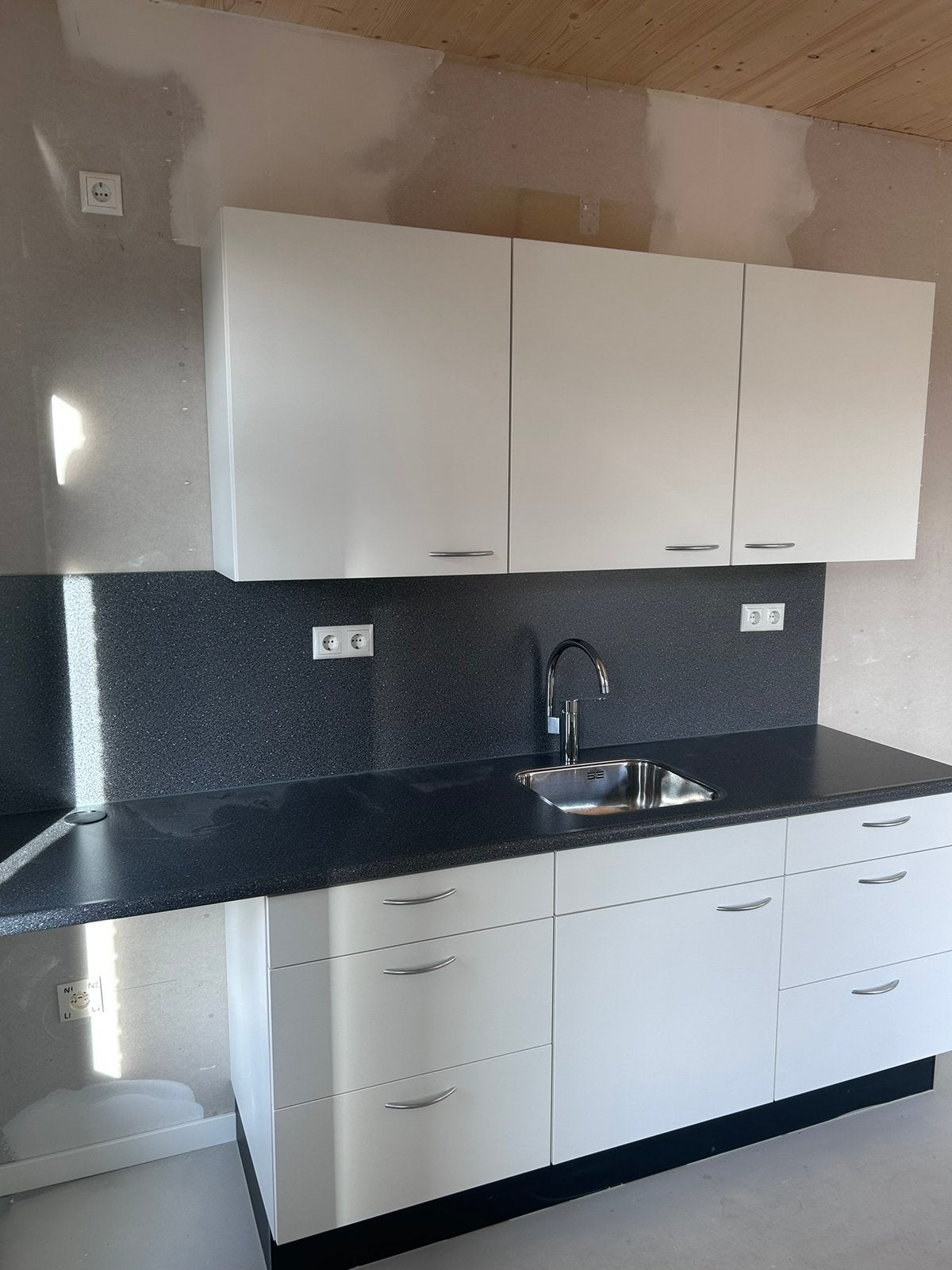 *NIEUW* Bribus keuken zonder apparatuur, Ophalen, Wit, Nieuw, Enkelwandige keuken