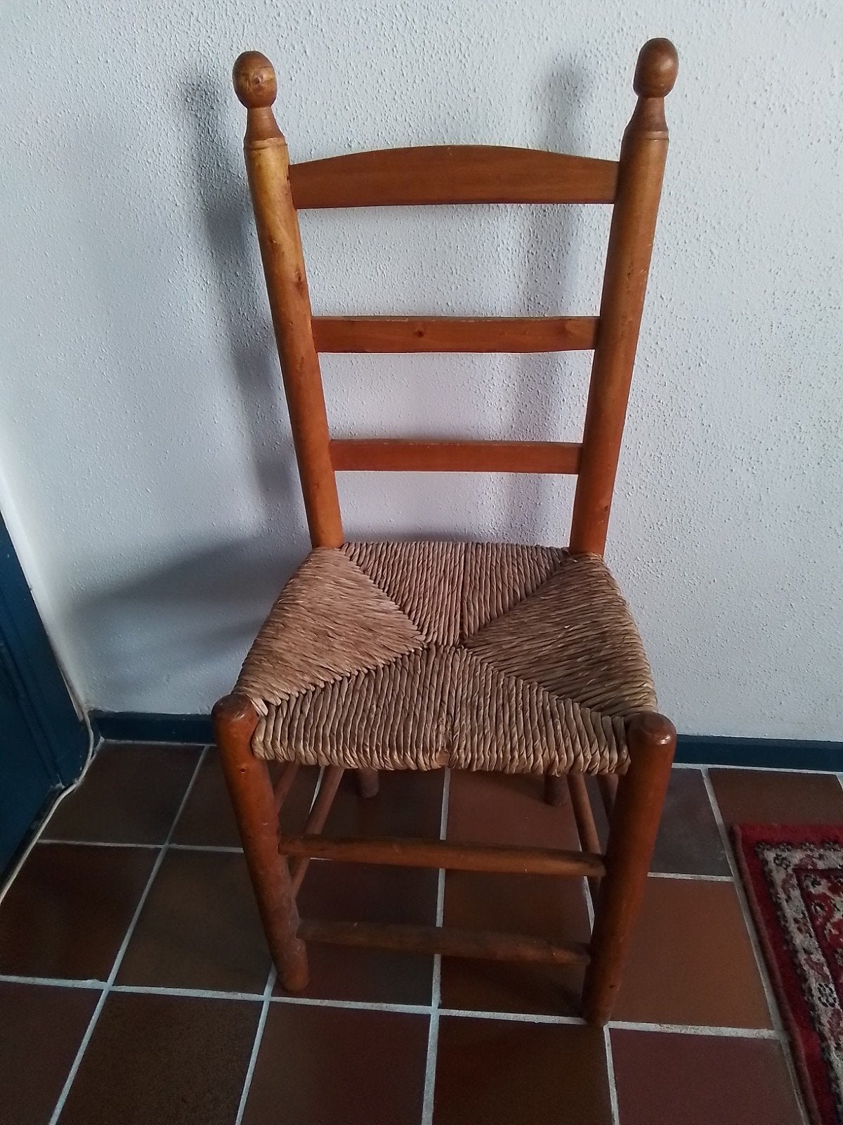 Vintage houten stoeltje met rieten zitting, Ophalen
