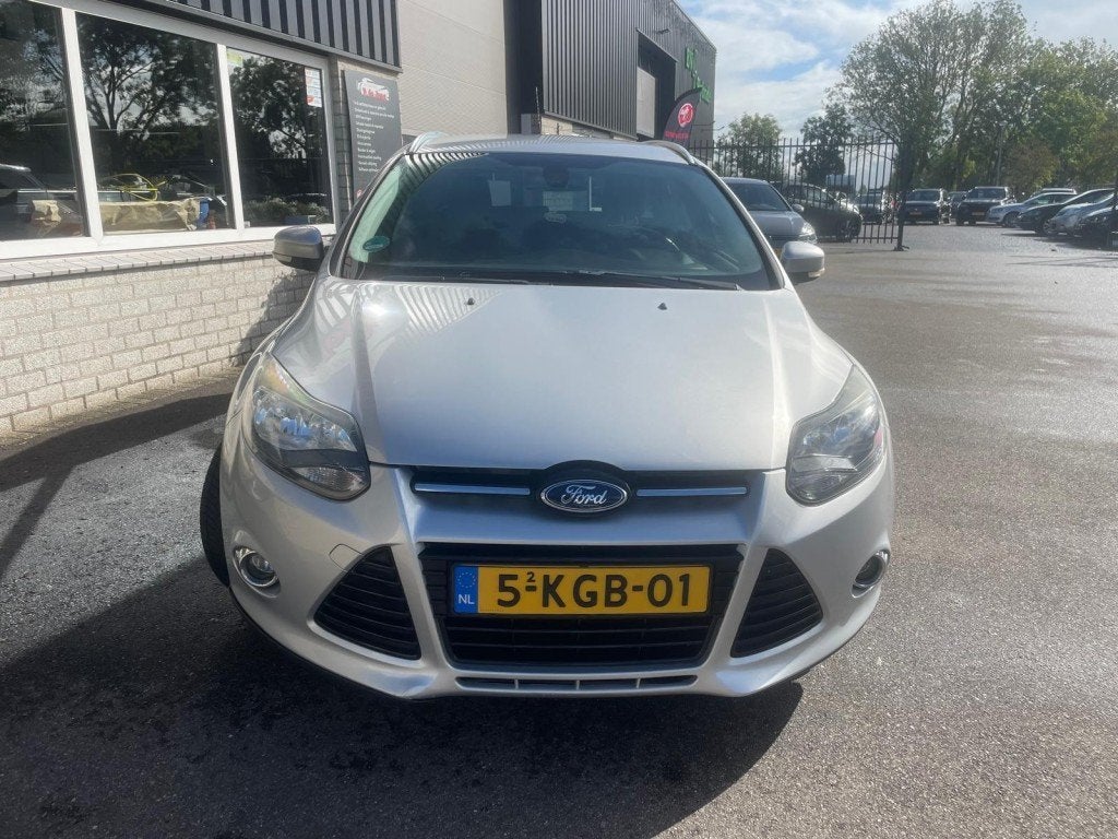 Ford FOCUS 1.0 ECOB. TITANIUM Station Navi Trekhaak Cruise A, Euro 5, 125 pk, Gebruikt, Origineel Nederlands