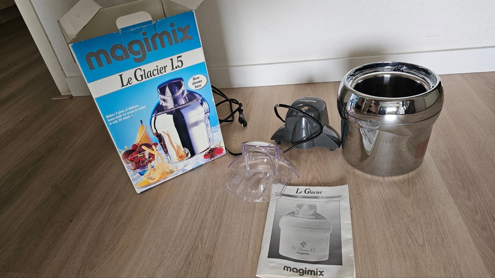 Magimix Le Glacier 1.5 IJsmachine - Werkt nog prima, Ophalen, Gebruikt, Koelelement
