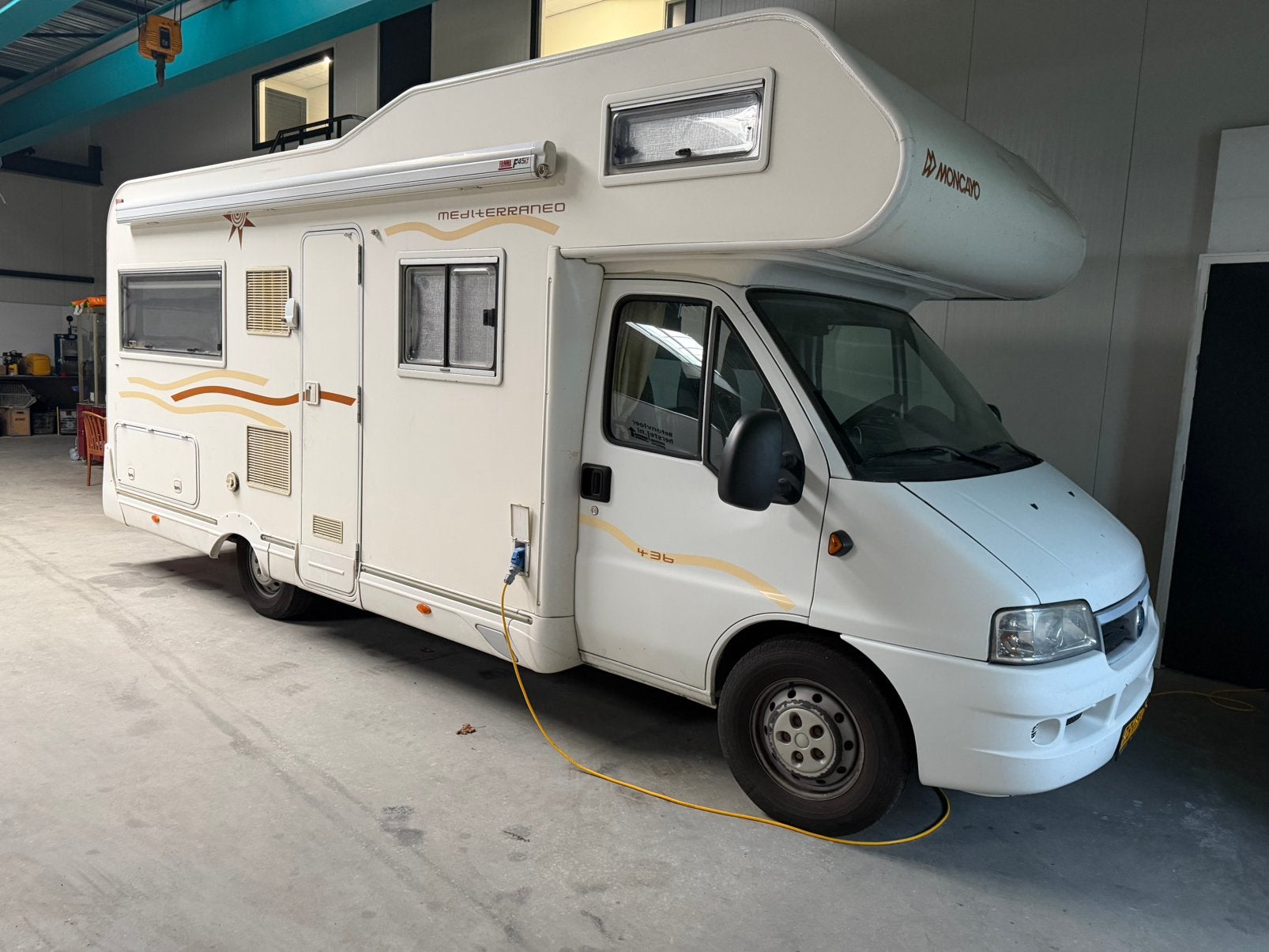 Complete alkoof camper met 4 vast slaapplaatsen, Alkoof, Fiat, Achteruitrijcamera, 6 tot 7 meter