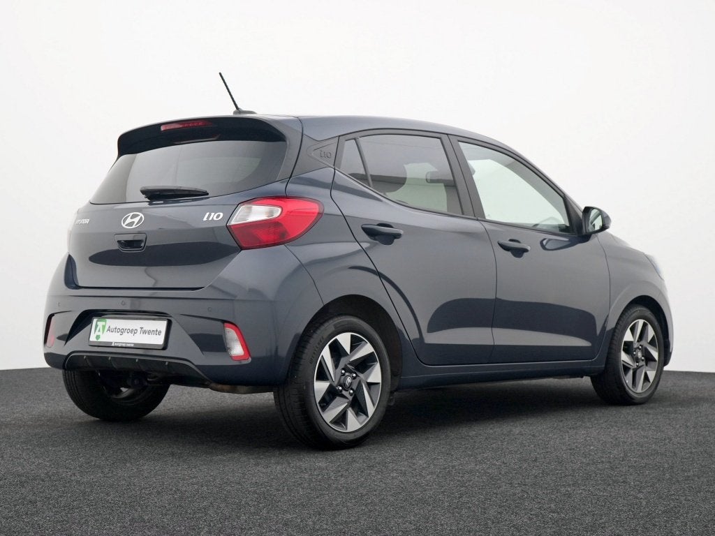 Hyundai i10 1.0 Comfort Smart 5-zits Automaat | Private leas, Dealer onderhouden, Stof, Zwart, 899 kg