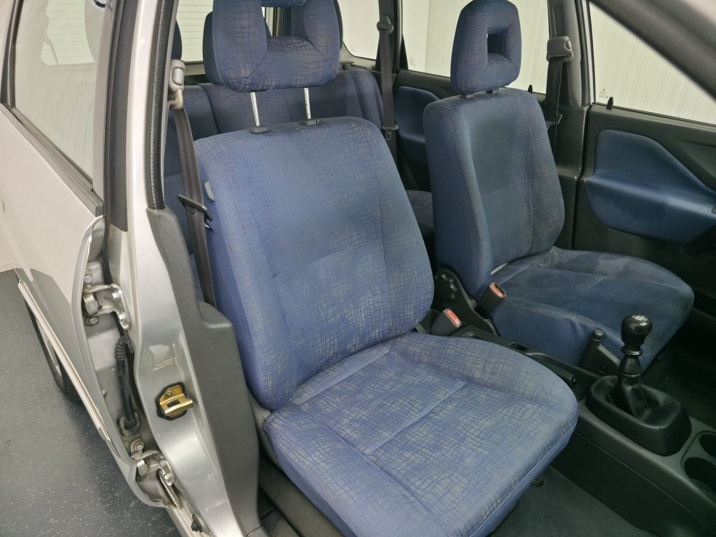 Mitsubishi Space Star 1.3 GLX (bj 2000), foto 5