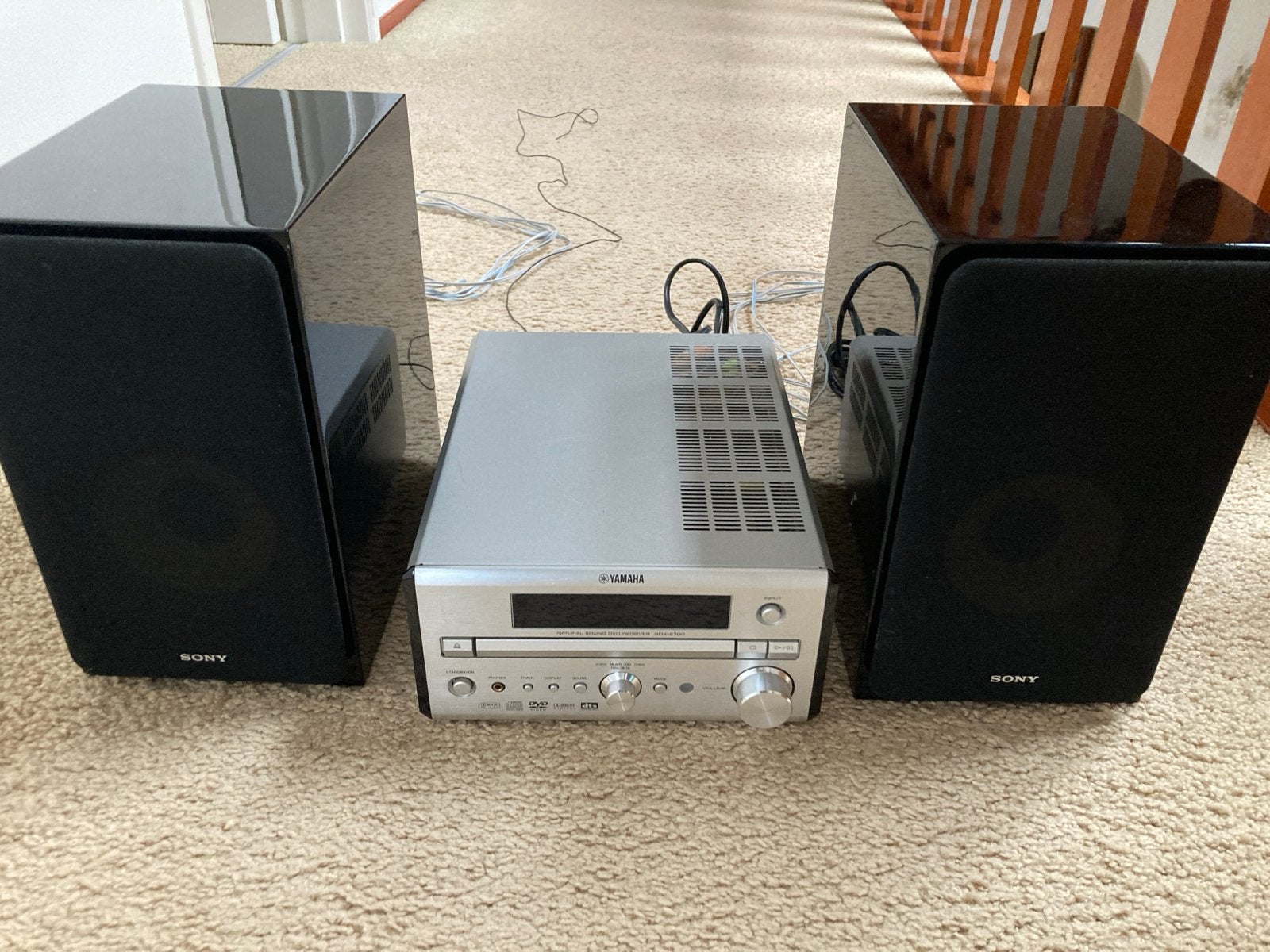 Yamaha RDX-E700 DVD Receiver met Sony SS-CG1 Speakers, Ophalen, Gebruikt, 2.1-systeem, Minder dan 40 watt