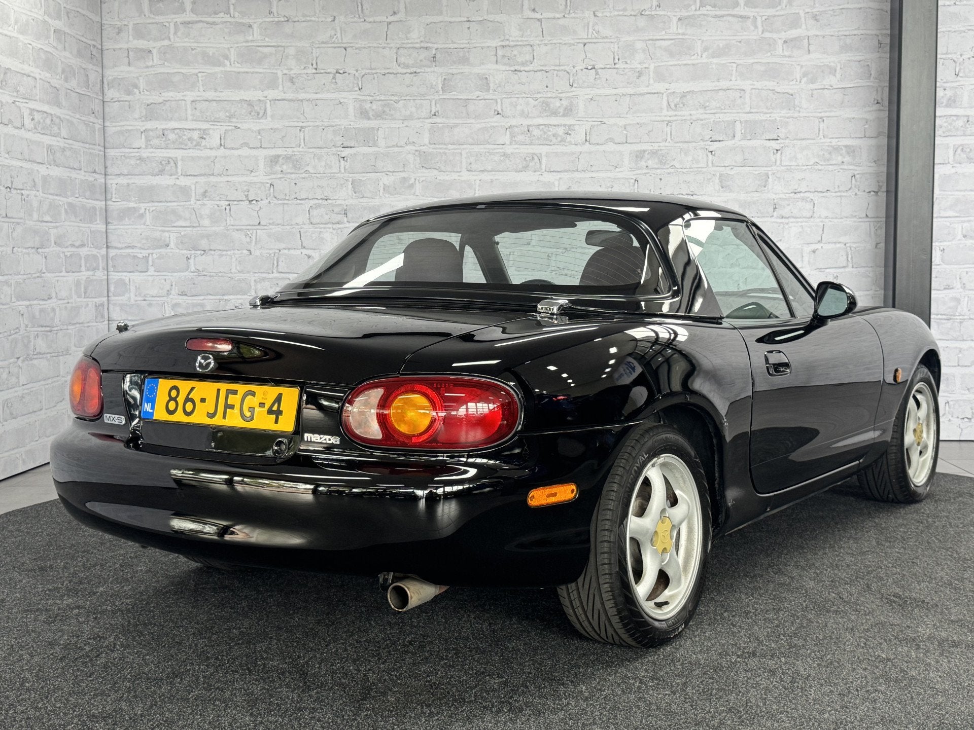 Mazda MX-5 1.6i Hardtop (bj 1999), foto 6