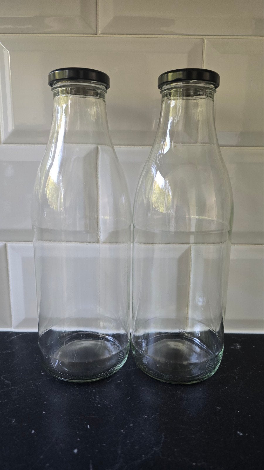 Glazen (melk)flessen 1L met draaidop, Ophalen, Gebruikt, Glas