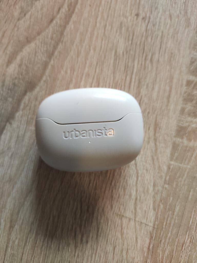 Urbanisto earbuds, Ophalen of Verzenden, Zo goed als nieuw, Overige accessoires