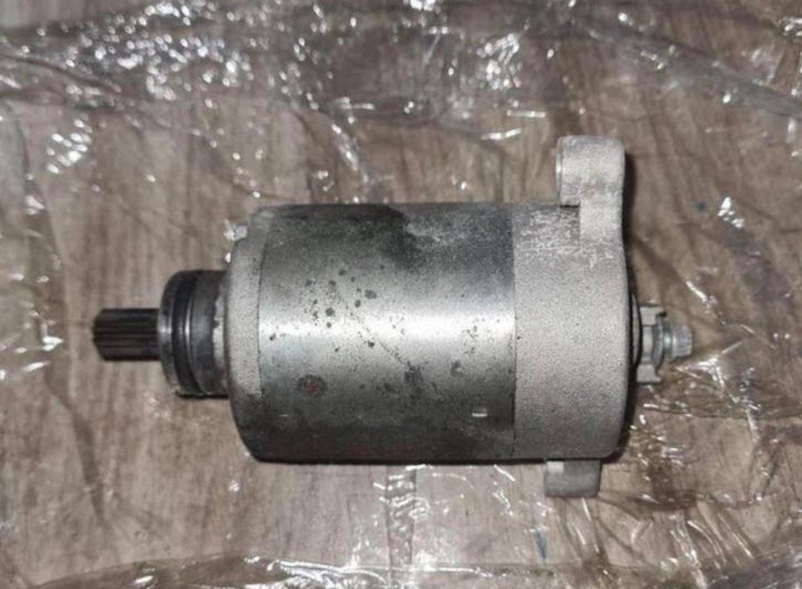 Startmotor vespa / piaggio 250 / 300cc. €50, Ophalen of Verzenden