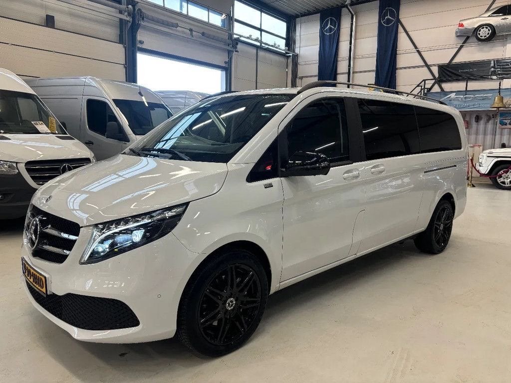 Mercedes-Benz V-klasse 2024 Wit 300D Lak volledig beschermd, Auto's, Automaat, Zwart, 2162 kg, 2500 kg