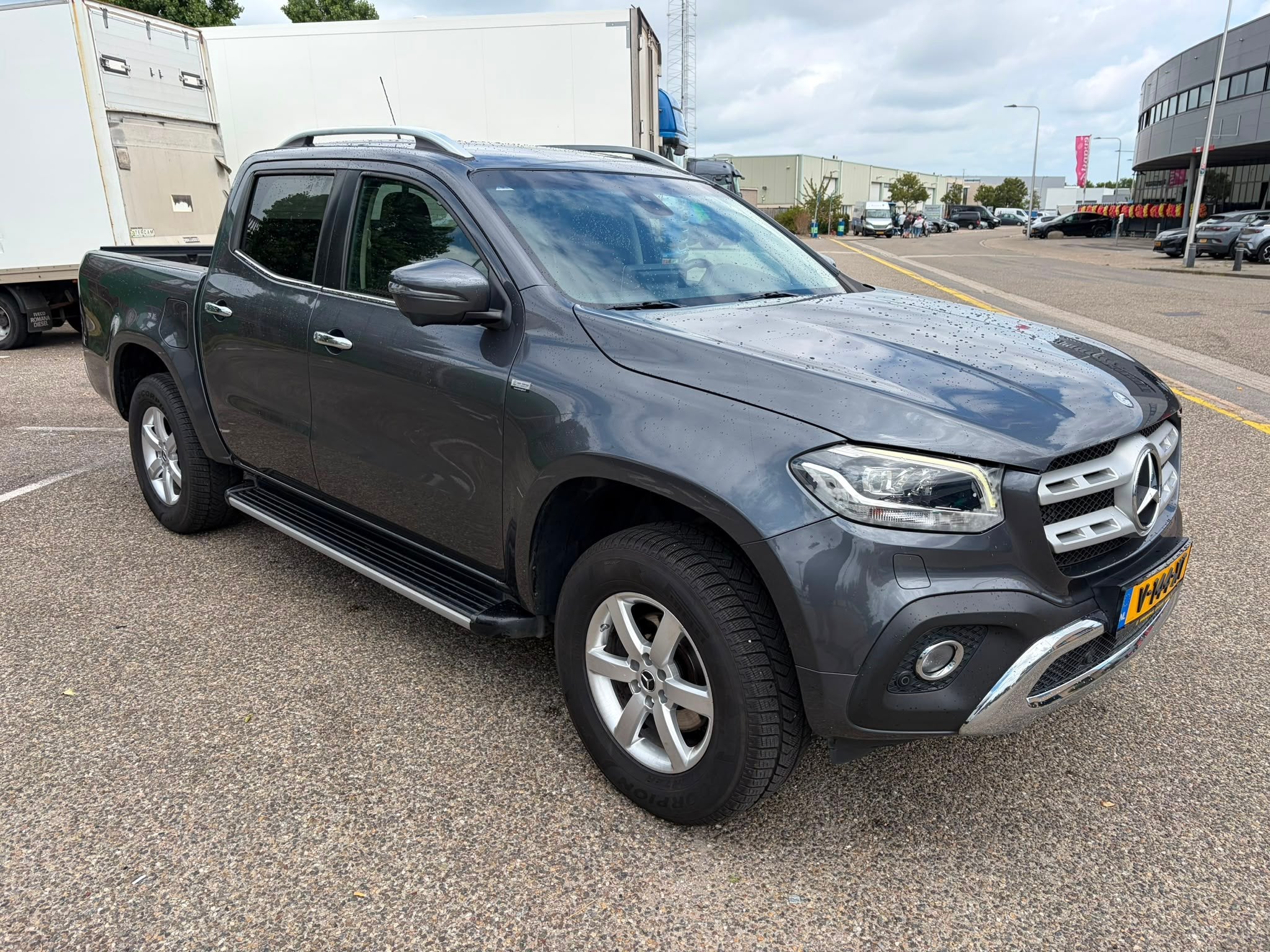 Mercedes-Benz X-Klasse 250D 4 Matic Automaat Airco Navi Crui, Gebruikt, Bedrijf, Diesel, 2 stoelen