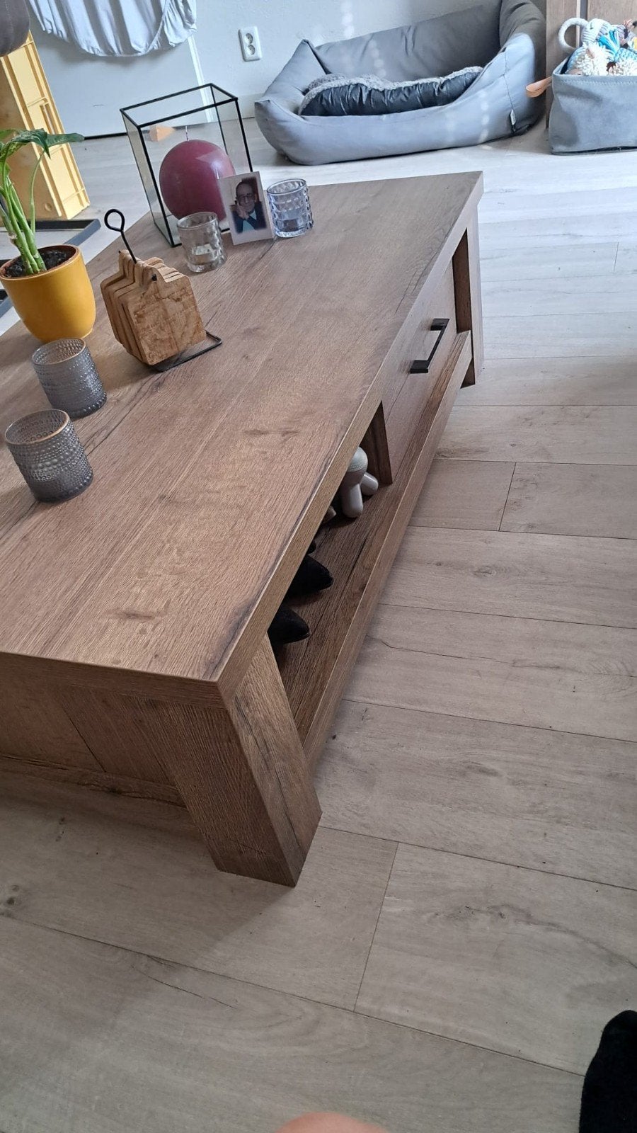 Tv meubel en salon tafel (z.g.a.n), Ophalen