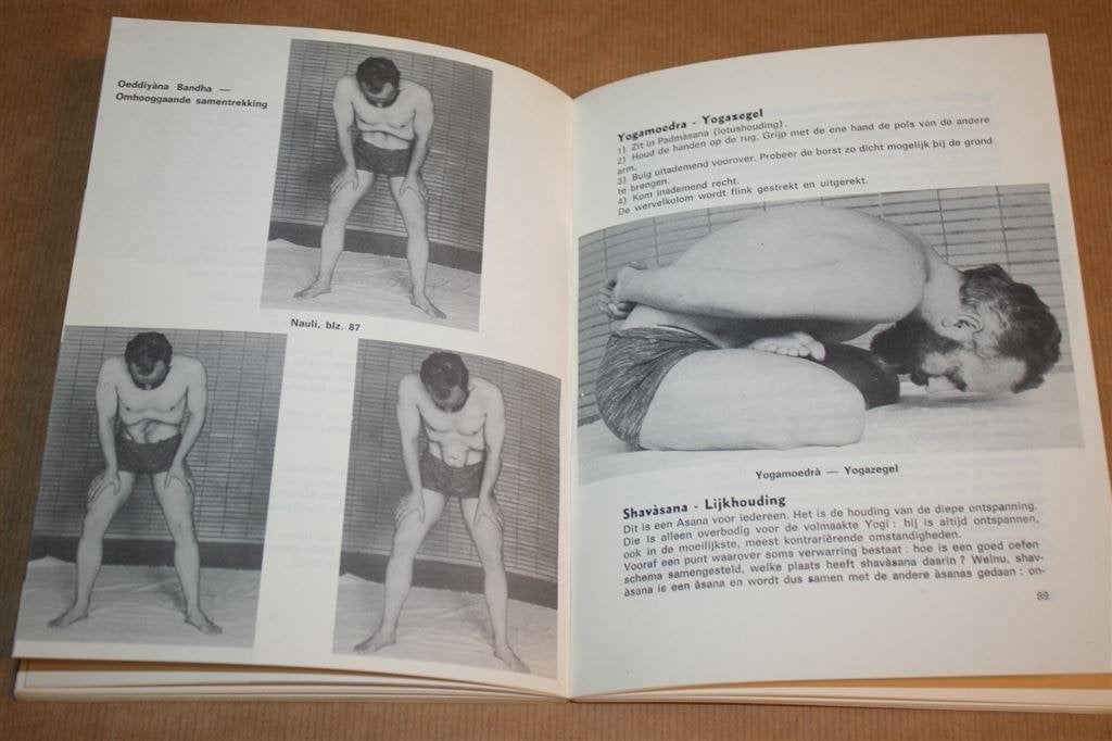 Wegwijs in yoga, een praktische handleiding - Siva Narayana, Ophalen of Verzenden, Gelezen, Overige onderwerpen, Achtergrond en Informatie