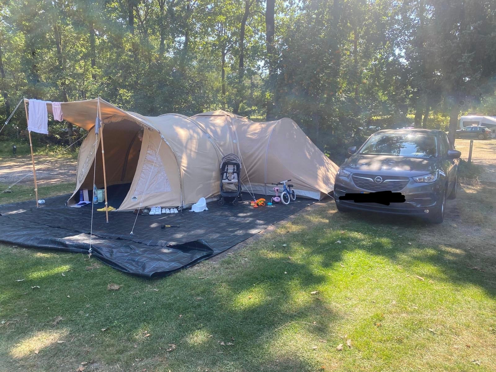 Karsten oppomp tent, Caravans en Kamperen, Ophalen, Zo goed als nieuw, Tot en met 4