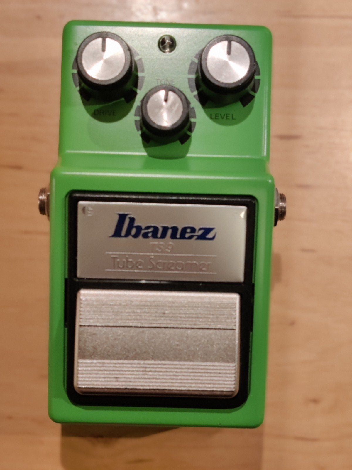 Ibanez Tube Screamer TS 9. Nieuwstaat. Met extra grondplaat., Ophalen of Verzenden, Zo goed als nieuw, Distortion, Overdrive of Fuzz