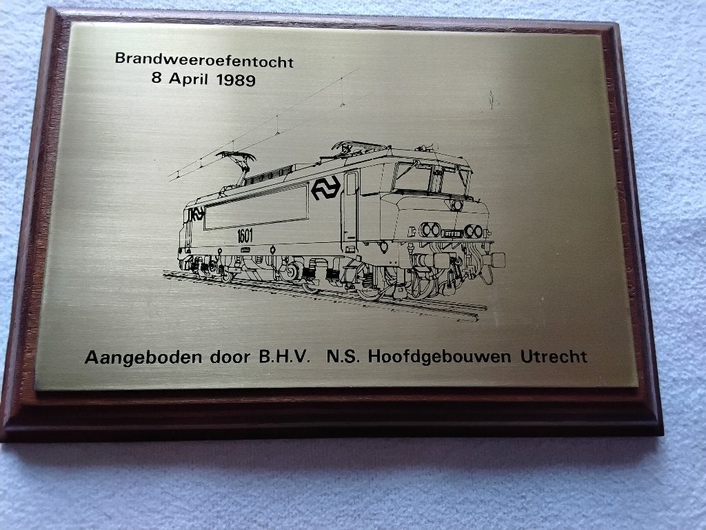 Gratis (tegen een reep chocolade)  NS plaquette, Ophalen, Brons