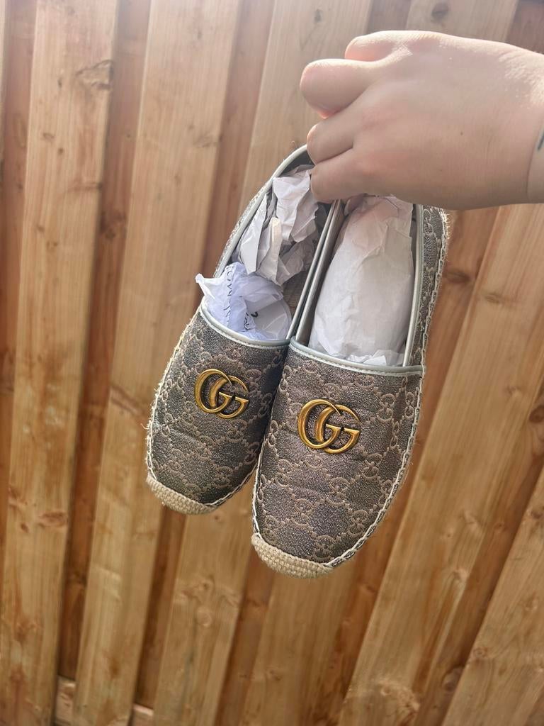 Gucci espadrilles, Kinderen en Baby's, Babykleding | Schoentjes en Sokjes, Ophalen, Zo goed als nieuw, Jongetje of Meisje, Schoentjes