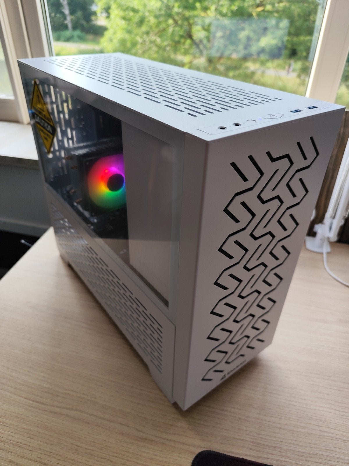 Witte RGB Gaming PC | i5 9400 | GTX 1660 Super | 16GB, Computers en Software, Desktop Pc's, I5 9400, Zelf gebouwde pc, Ophalen of Verzenden