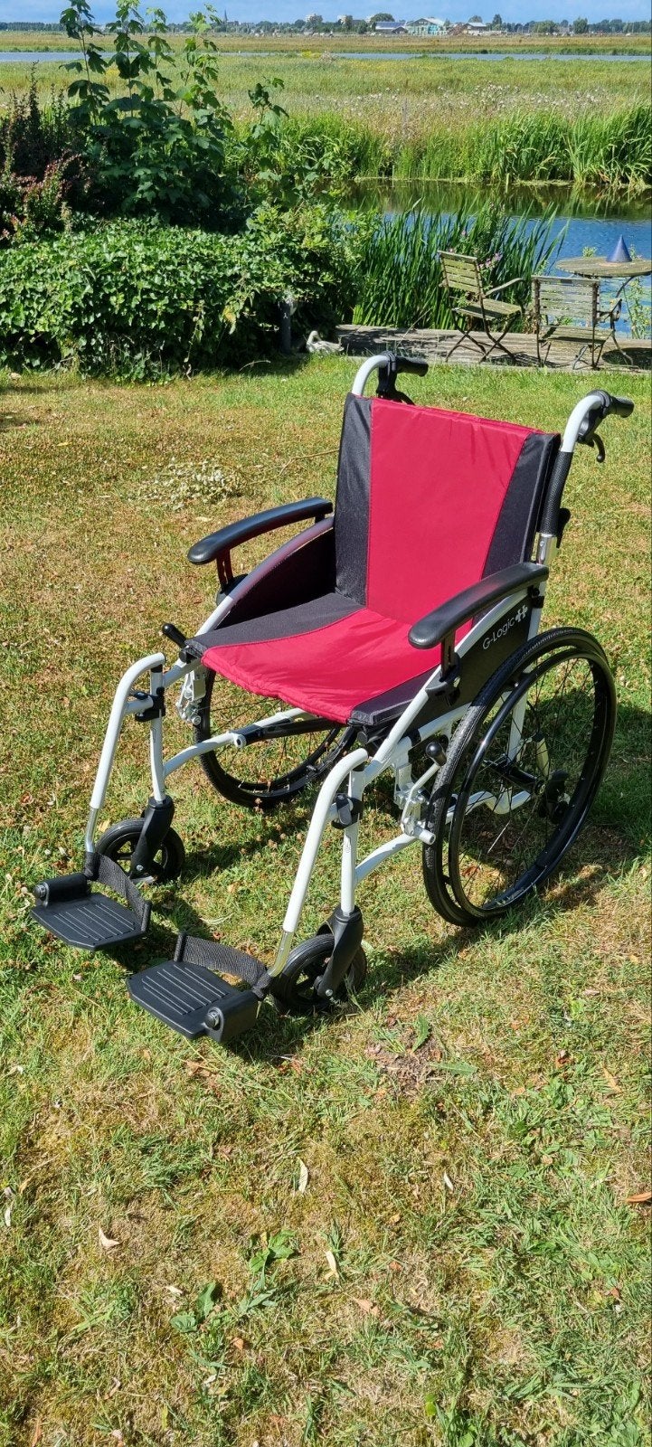 Excel G-Logic Lichtgewicht Rolstoel Nieuwstaat, Diversen, Rolstoelen, Ophalen, Inklapbaar, Zo goed als nieuw, Duwrolstoel