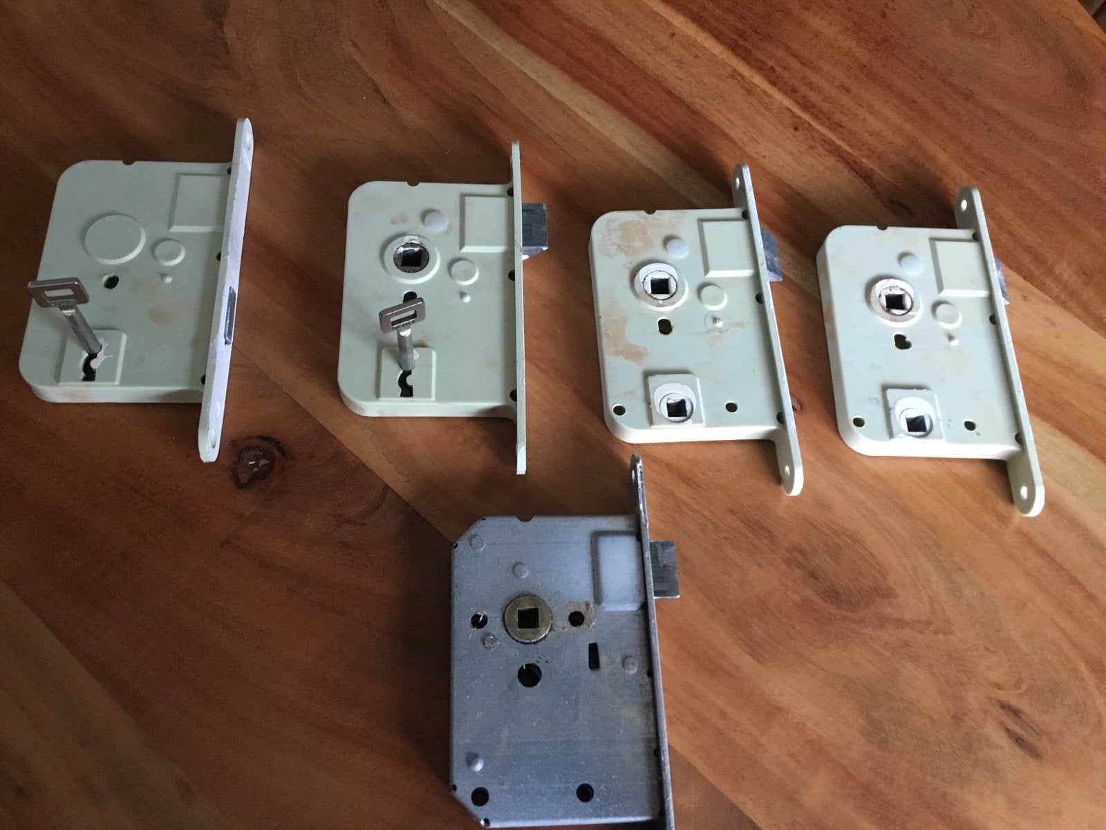 Diverse deursloten - Gebruikt, Ophalen of Verzenden, Gebruikt, Overige materialen, Slot