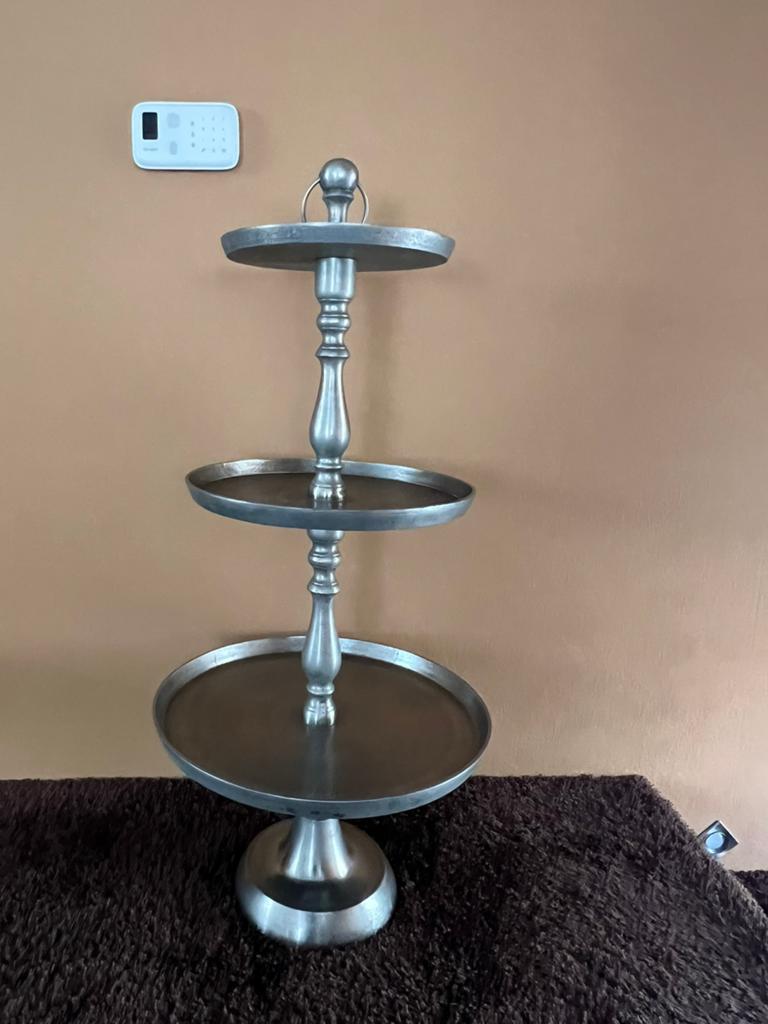 Etagere staande, Ophalen, Zo goed als nieuw, Rond, Metaal