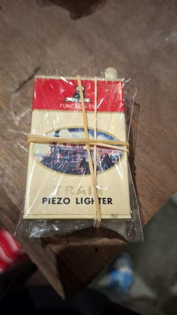 Train Piezo Lighter, nieuw in verpakking, Ophalen of Verzenden