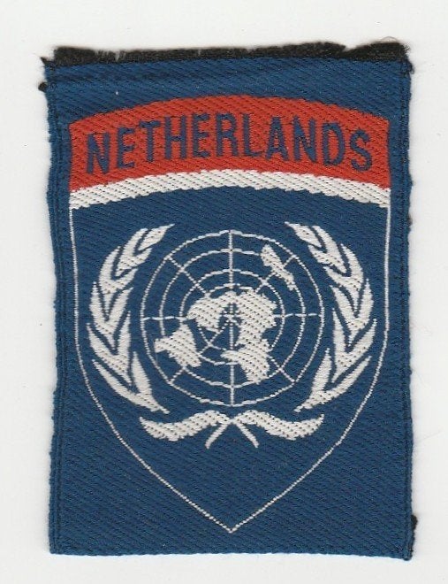 Embleem VN-UN United Nations Netherlands, Verzamelen, Ophalen of Verzenden, Landmacht, Nederland, Embleem of Badge
