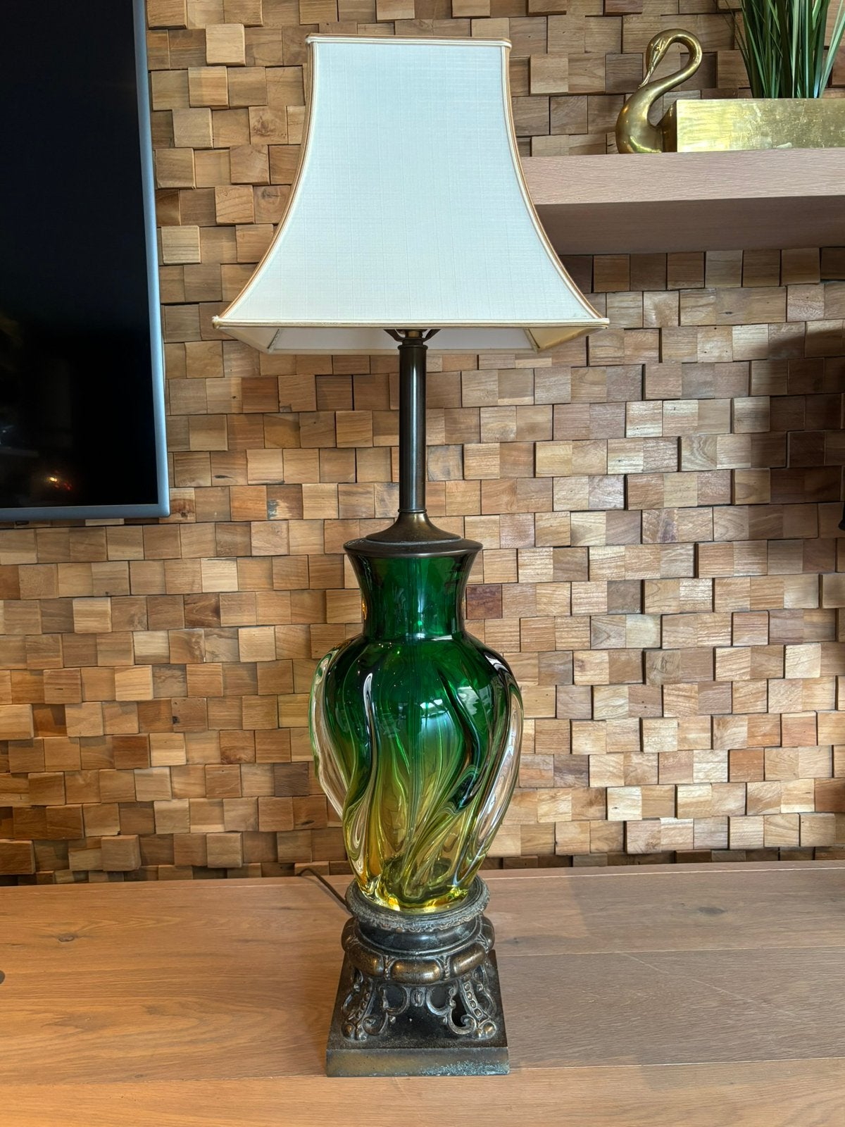 Antieke smaragdgroene lamp, Ophalen of Verzenden, Zo goed als nieuw
