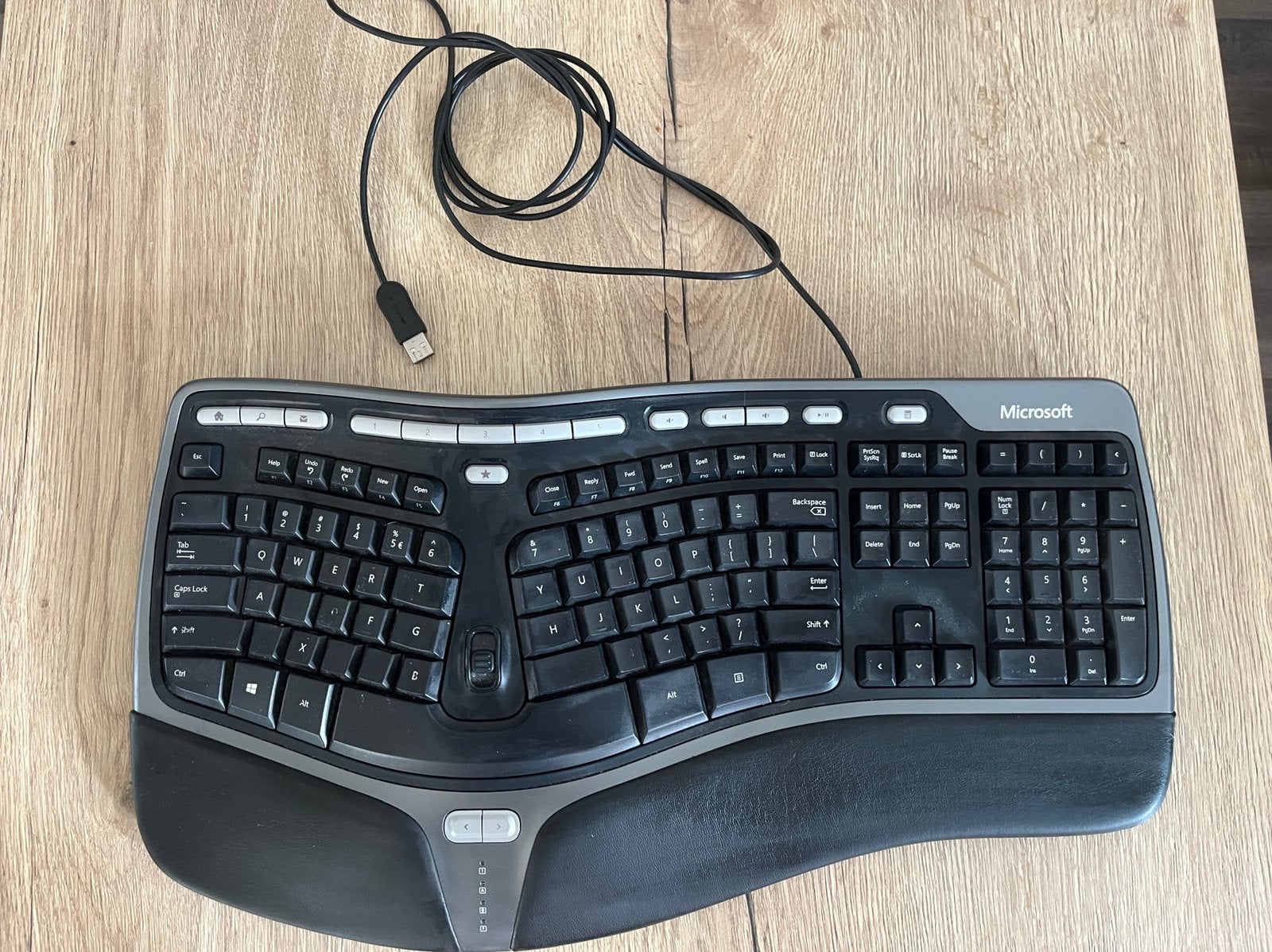 Microsoft toetsenbord ergonomisch, Ophalen of Verzenden, Zo goed als nieuw, Ergonomisch