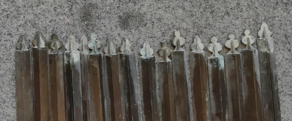16 antieke koperen traproedes  - traproeden, Ophalen of Verzenden, Zo goed als nieuw