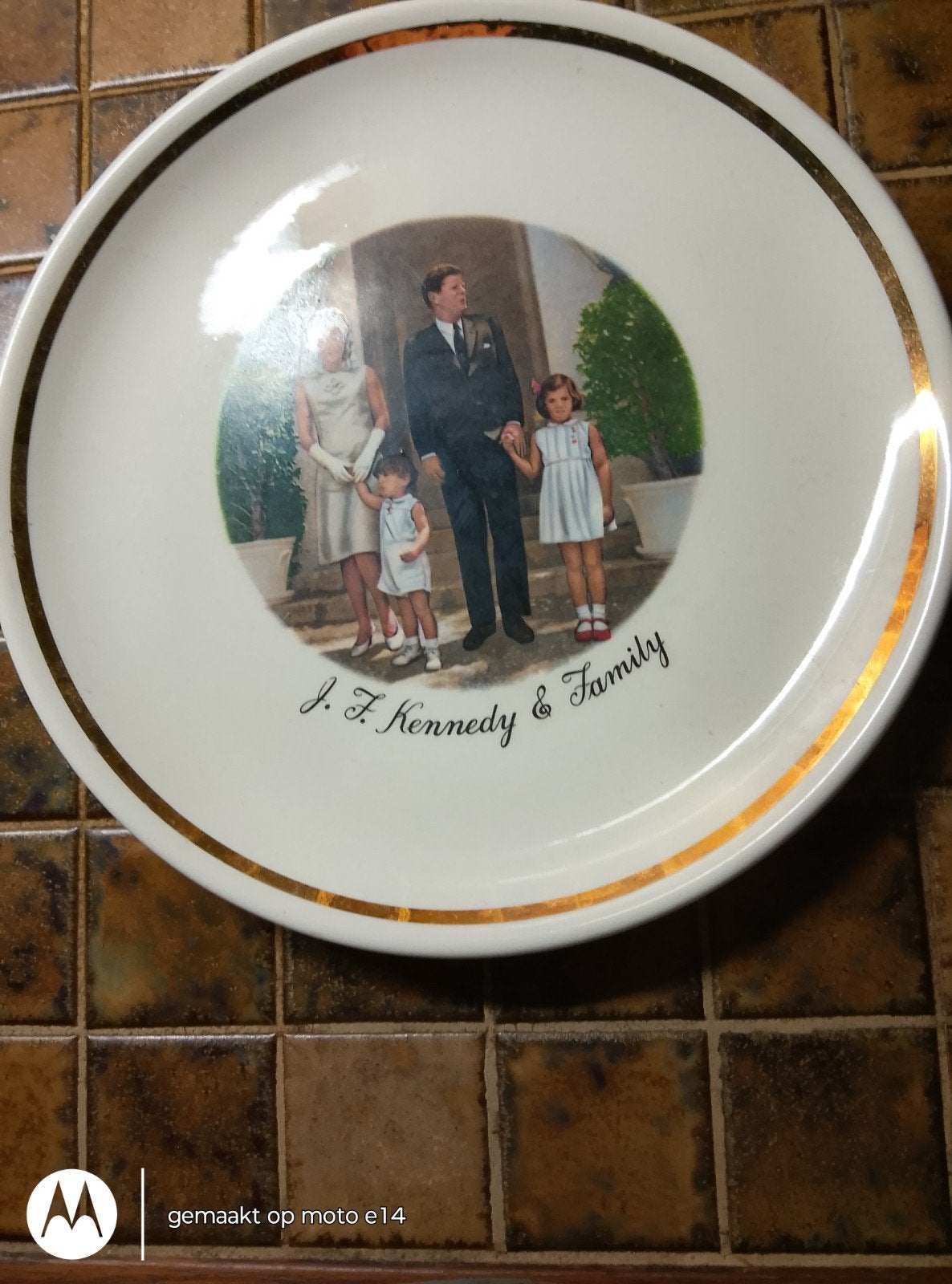 Mooi Wandbord fam. Kennedy., Ophalen of Verzenden