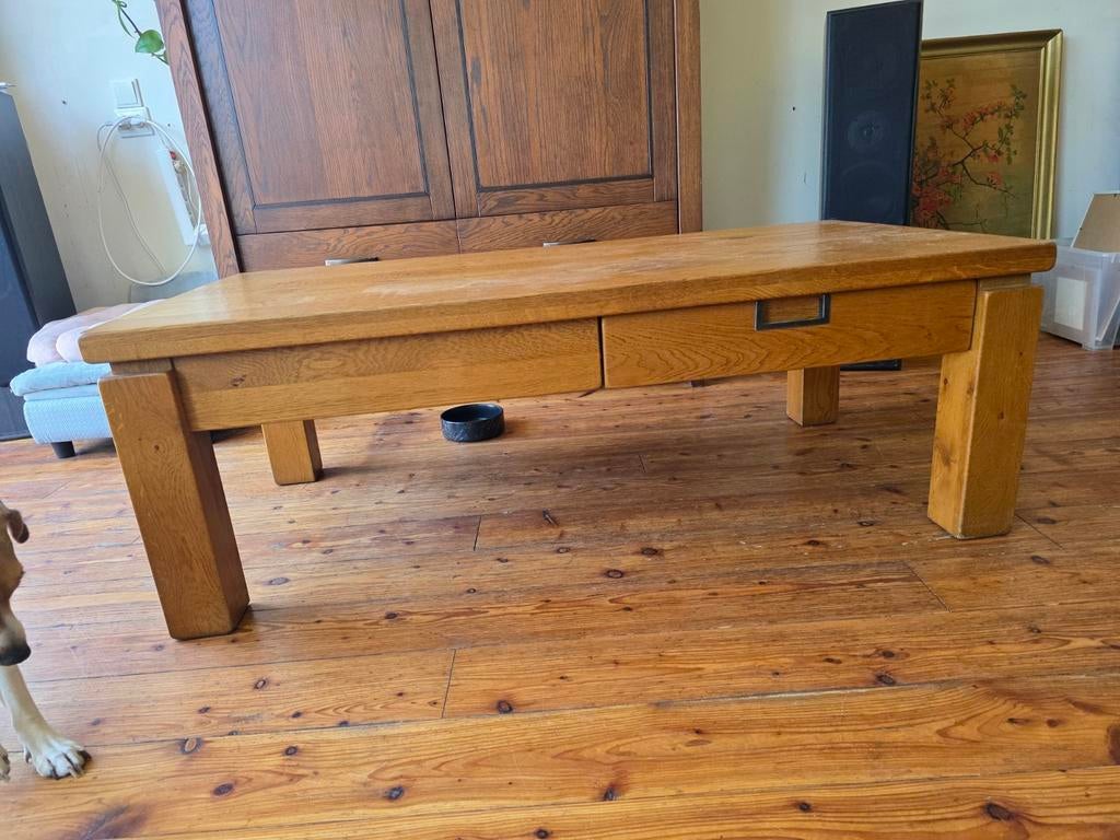Robuuste eikenhouten salontafel met lade, Gebruikt, 100 tot 150 cm, 50 tot 75 cm, Rechthoekig