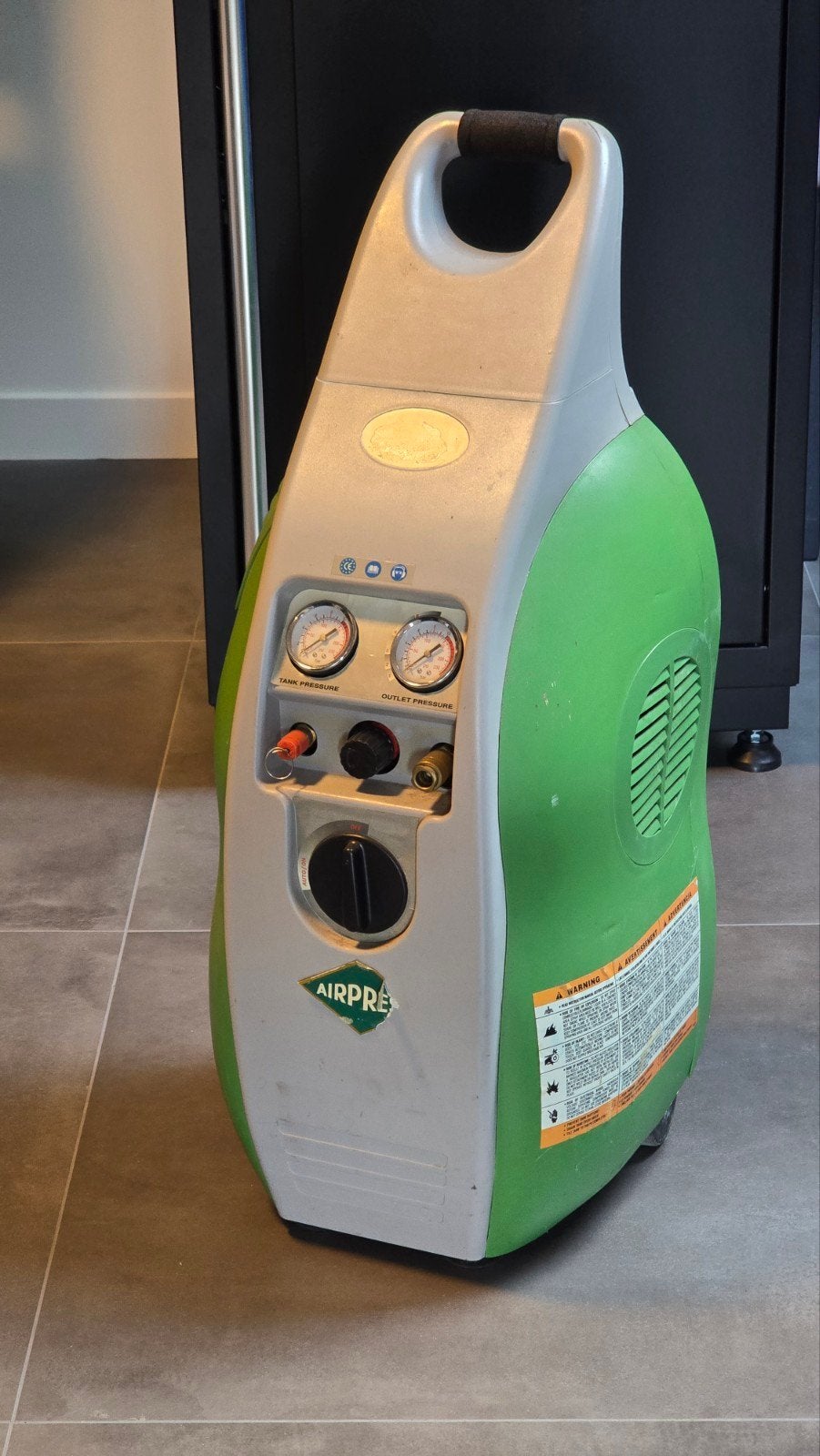 Airpress LHR215/5 Compressor - Mobiel en Compact, Doe-het-zelf en Verbouw, Ophalen, Gebruikt, 6 tot 10 bar, 200 tot 400 liter/min