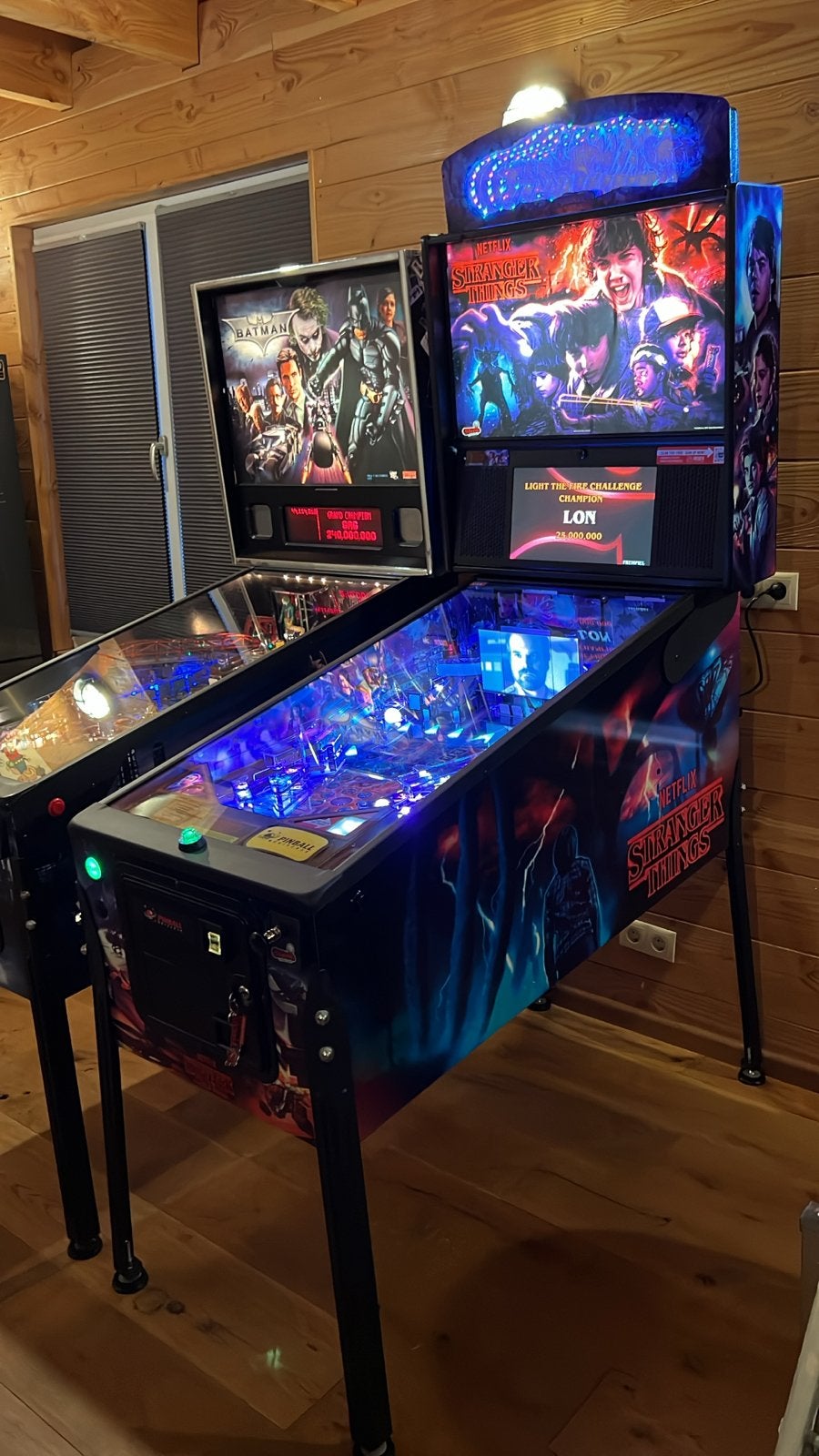 Stranger Things Flipperkast Premium, Verzamelen, Automaten | Flipperkasten, Zo goed als nieuw, Elektronisch, Flipperkast, Stern