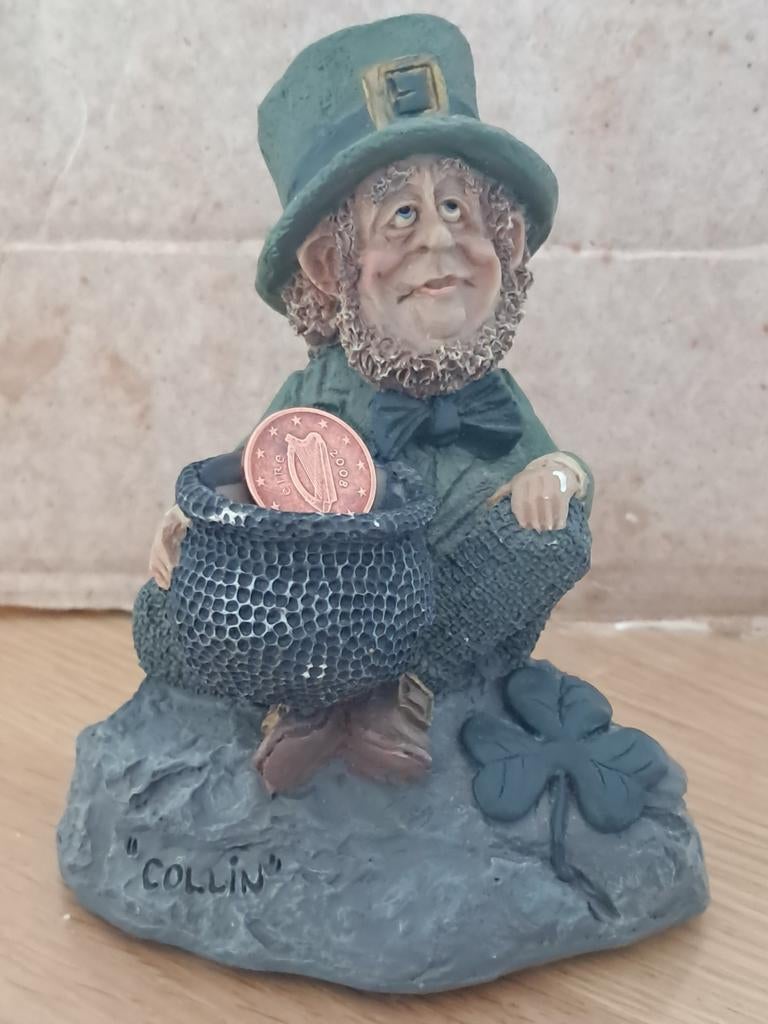Ierse Leprechaun beeldje 'Collin' met klavertje vier, Ophalen of Verzenden