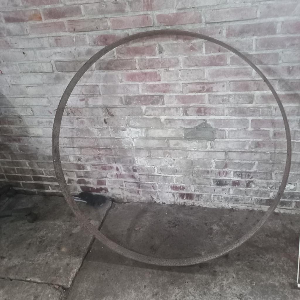 Oude metalen hoepel - Decoratief of voor ambacht, Antiek en Kunst, Ophalen of Verzenden