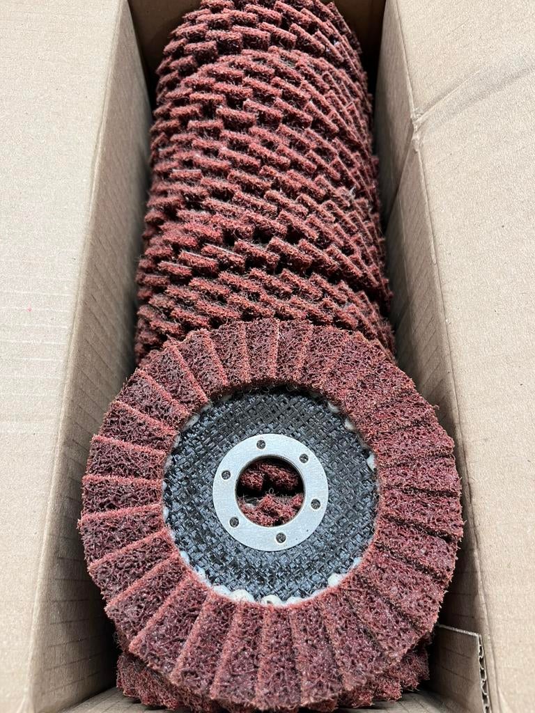 Scotch brite fleece Lamellenschijven Sale!!, Doe-het-zelf en Verbouw, Gereedschap | Slijpmachines, Ophalen of Verzenden, Nieuw